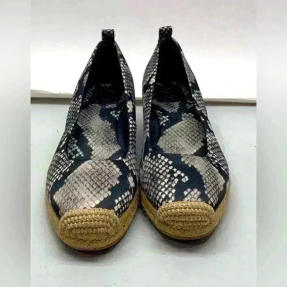 Tory‎ Burch Heather Wedge Espadrille in Printed Satin Roccia Size 8.5 - Picture 1 of 3